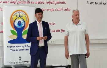 The aim of the course organized was to promote and disseminate the knowledge and practice of yoga among the general public at the national level for the improvement of their health and well-being as a preparation for the celebration of #InternationalDayofYoga #IDY2023. The course was international, and on May 17, 2023, in Zagreb, in the presence and welcoming speech of Ambassador Srivastava, we had a live demonstration (some present live and others participated through Zoom application) of the practice of CYP with the delivery of certificates.